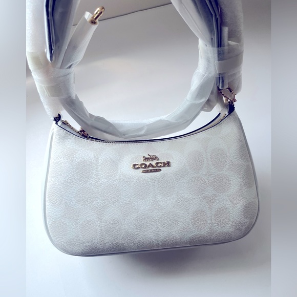 NWT Coach Teri Shoulder Bag  & Detached Strap - Picture 12 of 16